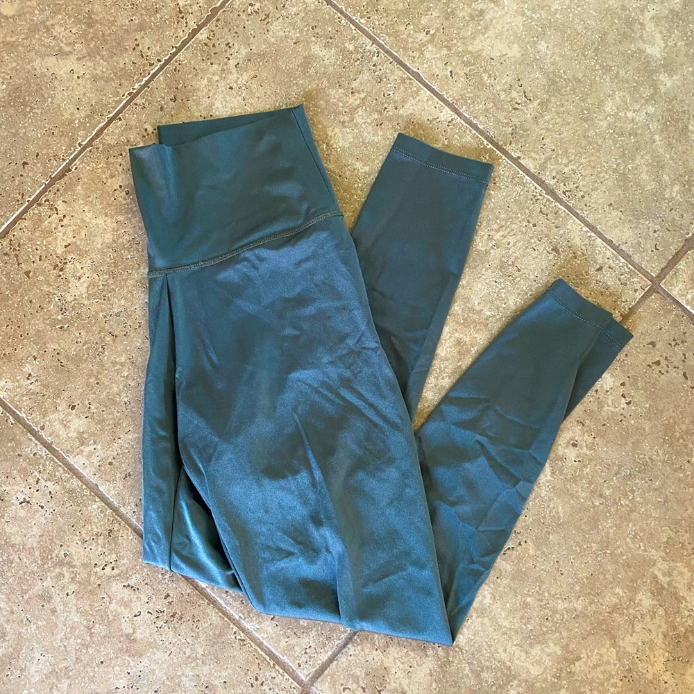 Aerie Olive Green Shine leggings